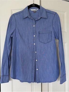 Light Blue Denim Button-Up Shirt - Size S